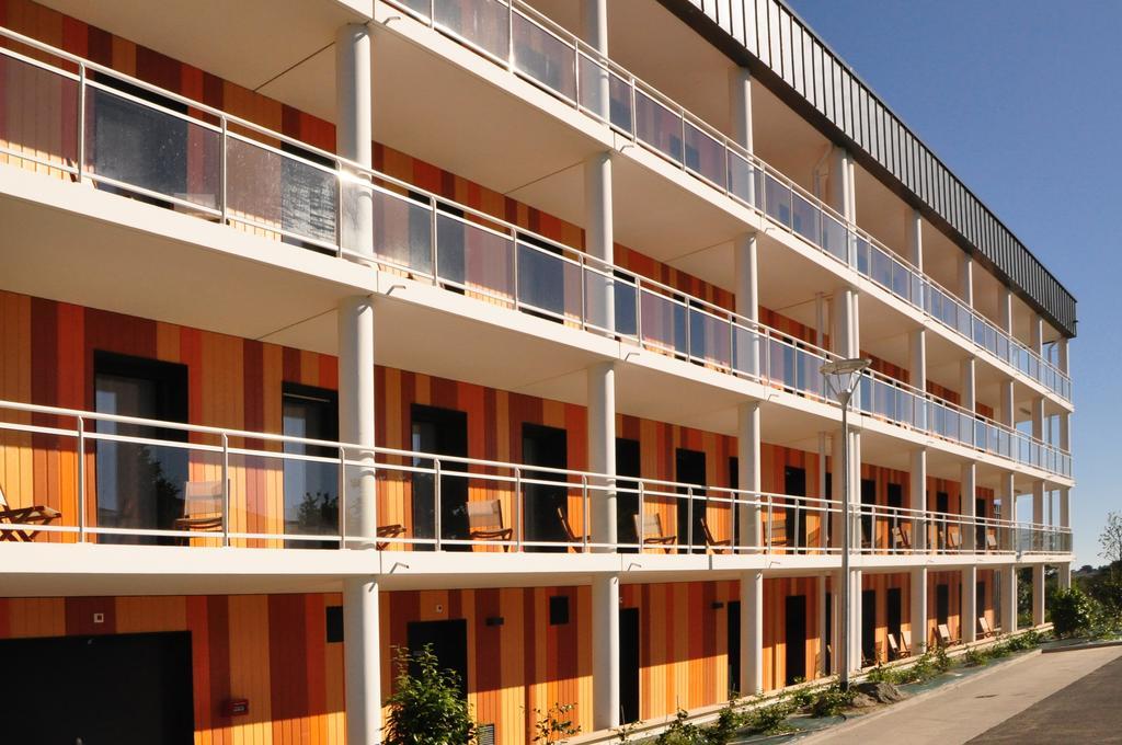 Golden Tulip Pornic Suites- Appart Hotel Eksteriør billede