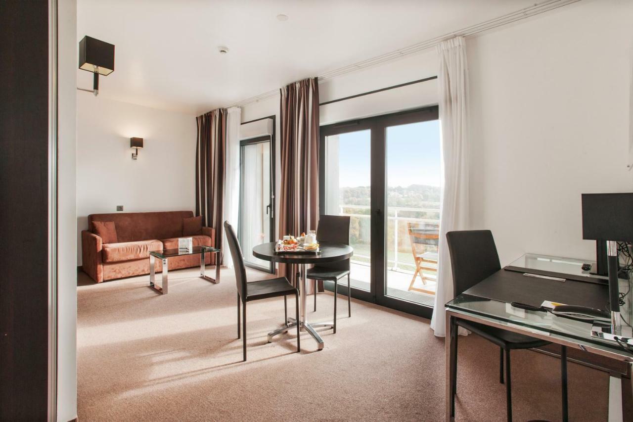 Golden Tulip Pornic Suites- Appart Hotel Eksteriør billede