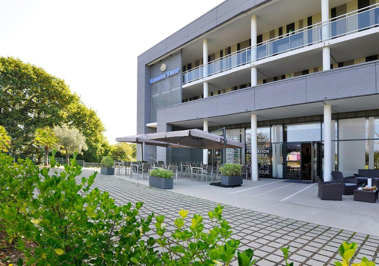 Golden Tulip Pornic Suites- Appart Hotel Eksteriør billede