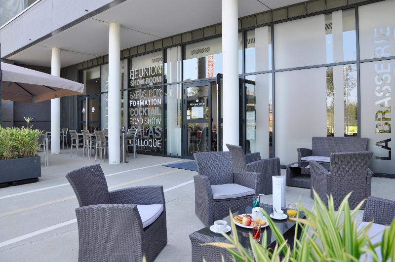 Golden Tulip Pornic Suites- Appart Hotel Eksteriør billede